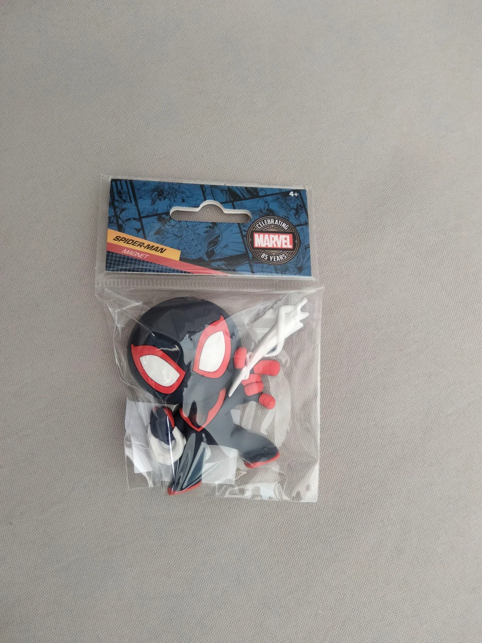 Magnet 3D Miles Morales | Marvel | Neuf | Multicolore | Environ 7 cm
